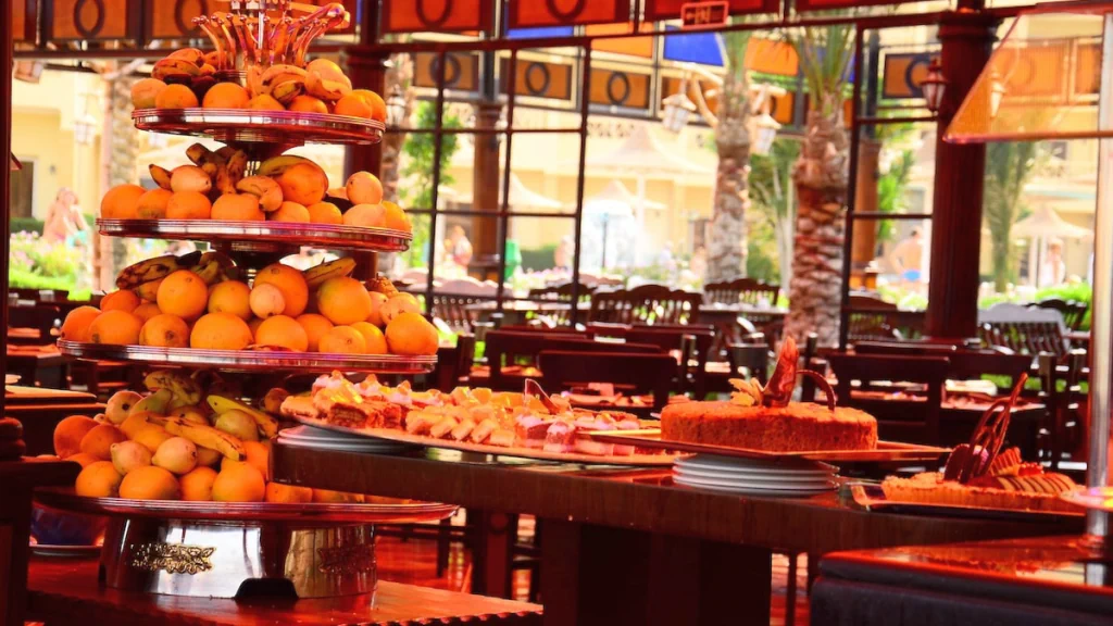 الفندق إيه أم سى رويال - الغردقة